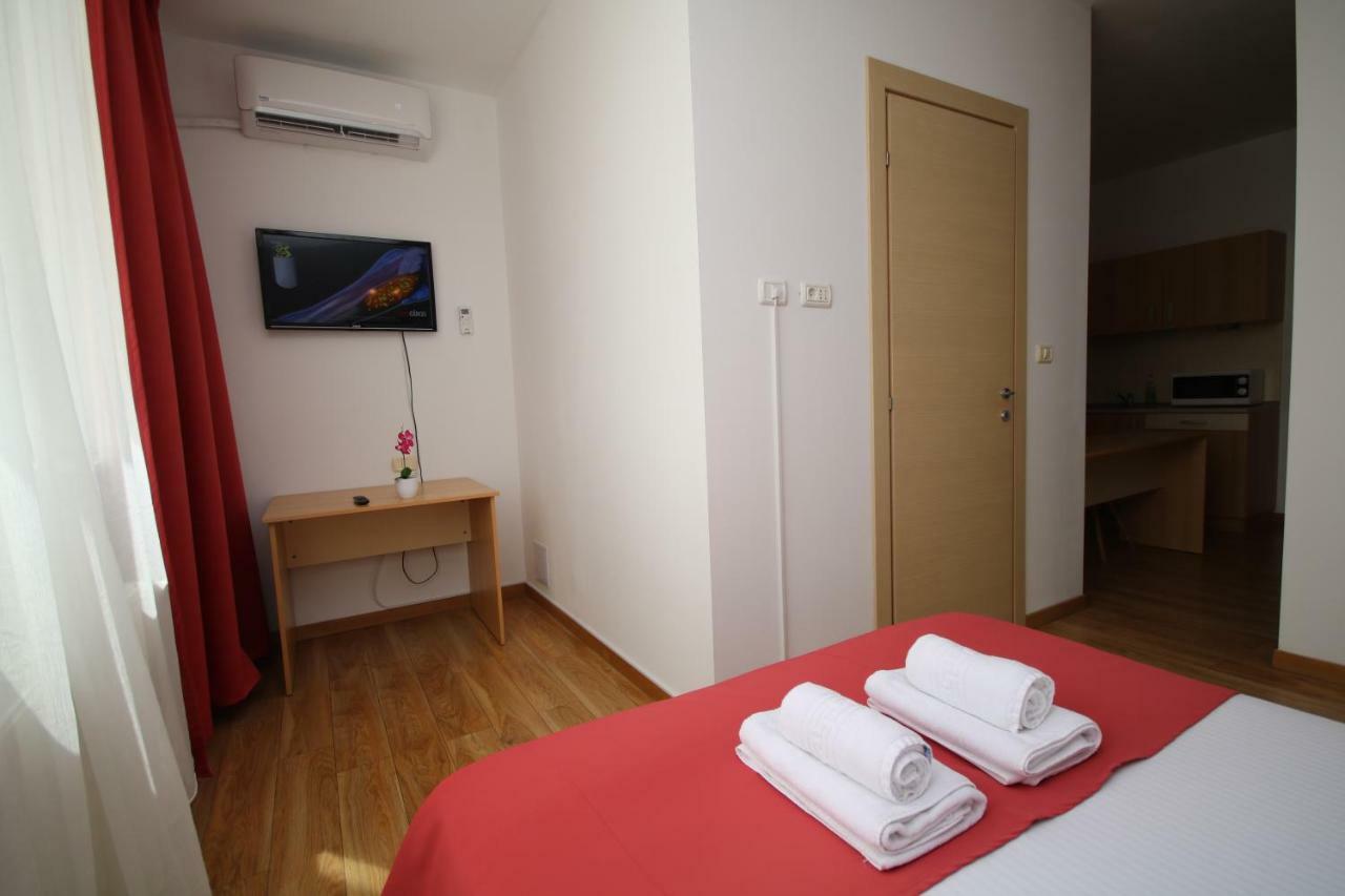 Comfort Apartments ทิมิชัวรา ภายนอก รูปภาพ